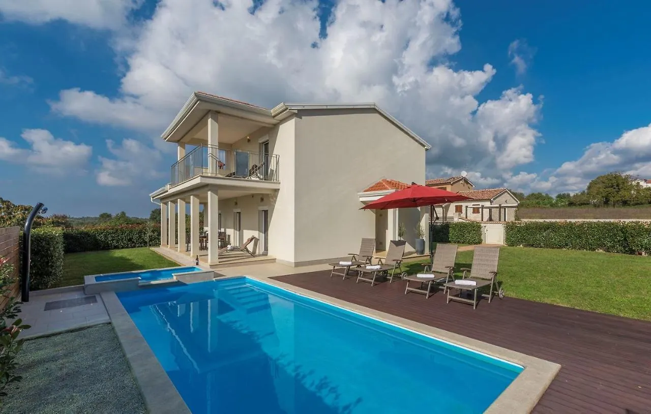 Modern Villa Anita With Pool Near Porec Dračevac